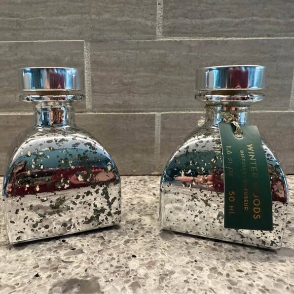 2 NWOB Bottles Retired Pottery Barn Winter‎ Woods Diffuser Oil-50ml/1.6oz - Picture 4 of 6